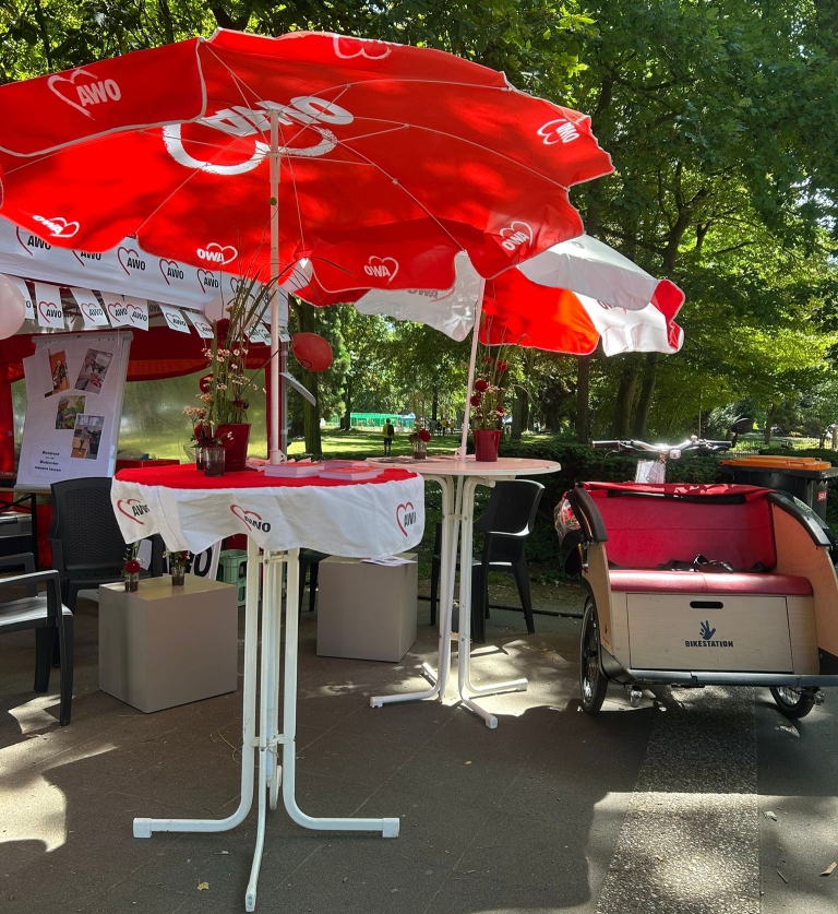 Stand der AWO während dem Sommerfest Bad Godesberg