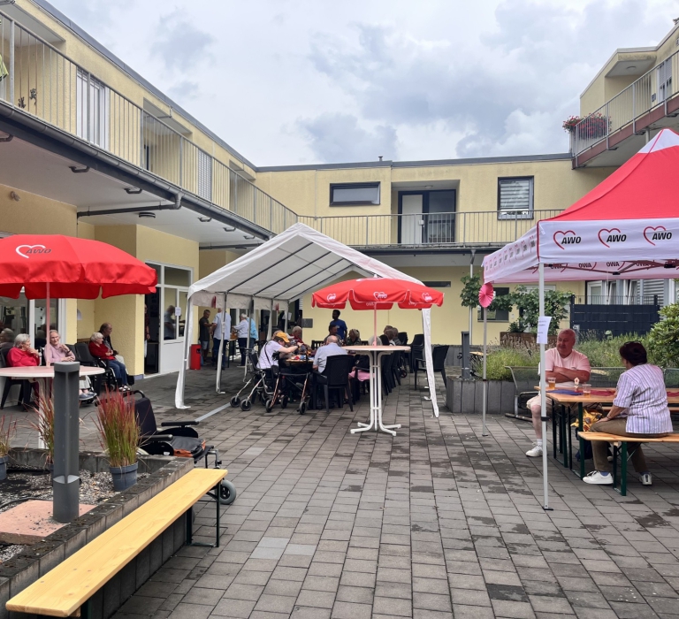 Innenhof der AWO Bad Godesberg, Sommerfest 27.07.2025